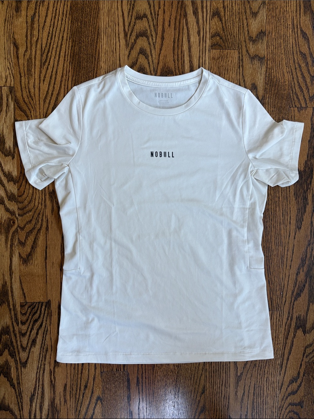 NOBULL Women's Deltapeak® Micro Textured Tee, size S. Like new condition
